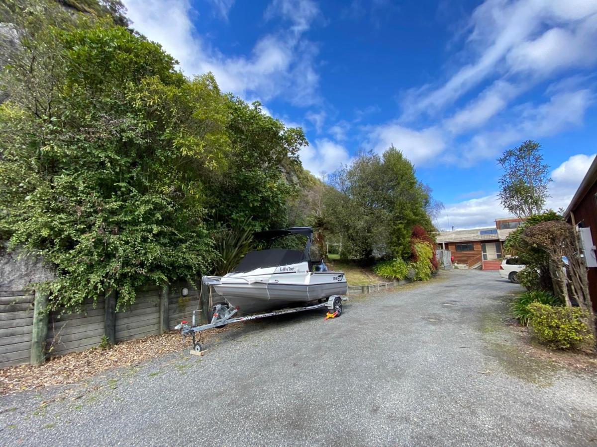 Motuoapa Bay Chalets Turangi Luaran gambar