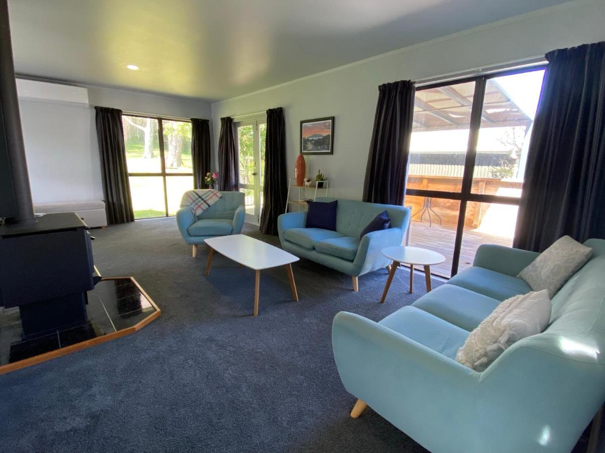 Motuoapa Bay Chalets Turangi Luaran gambar