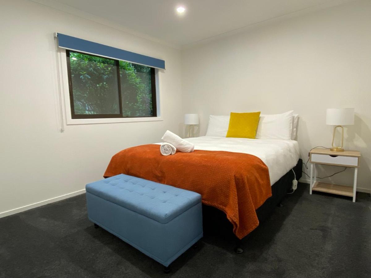 Motuoapa Bay Chalets Turangi Luaran gambar